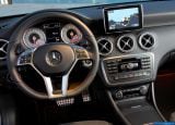 mercedes-benz_2013-a-class_1600x1200_142.jpg