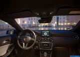 mercedes-benz_2013-a-class_1600x1200_145.jpg