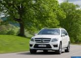 mercedes-benz_2013-gl63_amg_1600x1200_011.jpg