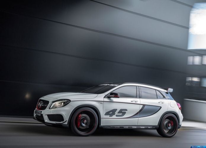 2013 Mercedes-Benz GLA 45 AMG Concept - фотография 6 из 16 2013 Mercedes-Benz GLA 45 AMG Concept - фотография 6 из 16