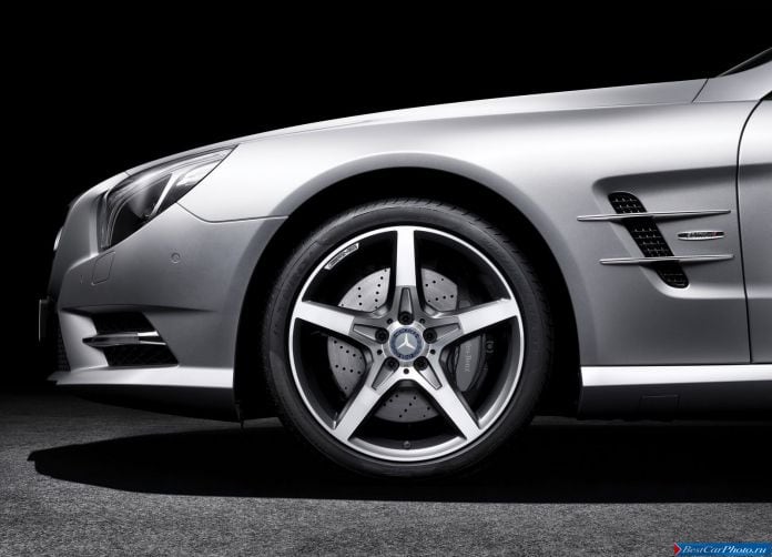 2013 Mercedes-Benz SL-class - фотография 156 из 183 2013 Mercedes-Benz SL-class - фотография 156 из 183