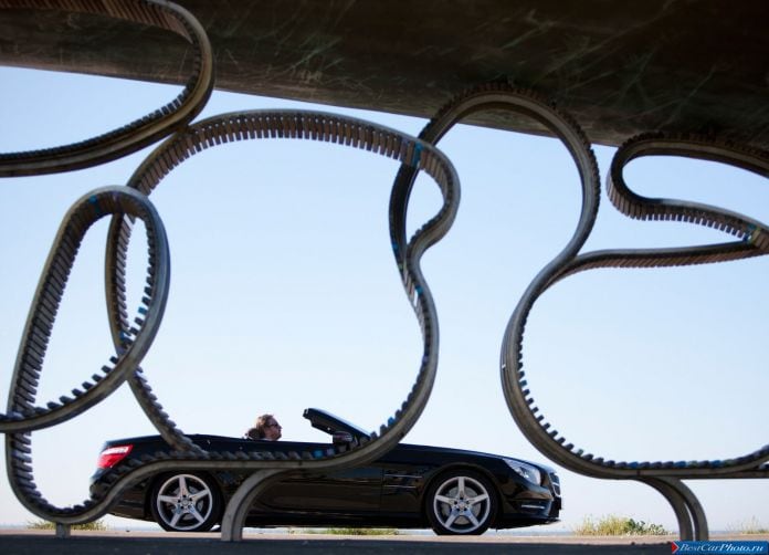 2013 Mercedes-Benz SL500 - фотография 34 из 69 2013 Mercedes-Benz SL500 - фотография 34 из 69