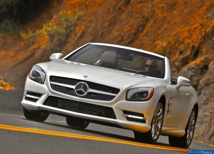 2013 Mercedes-Benz SL550 - фотография 23 из 86