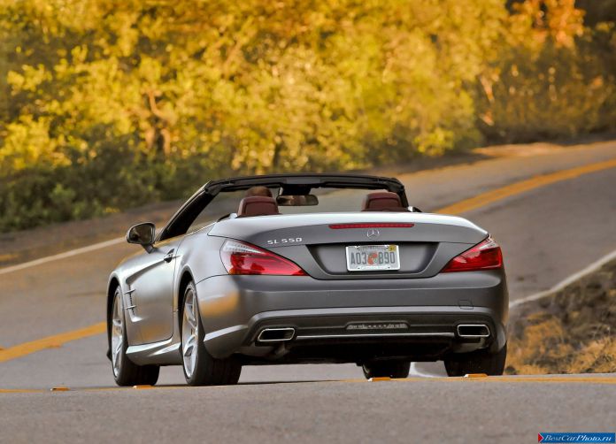 2013 Mercedes-Benz SL550 - фотография 54 из 86 2013 Mercedes-Benz SL550 - фотография 54 из 86