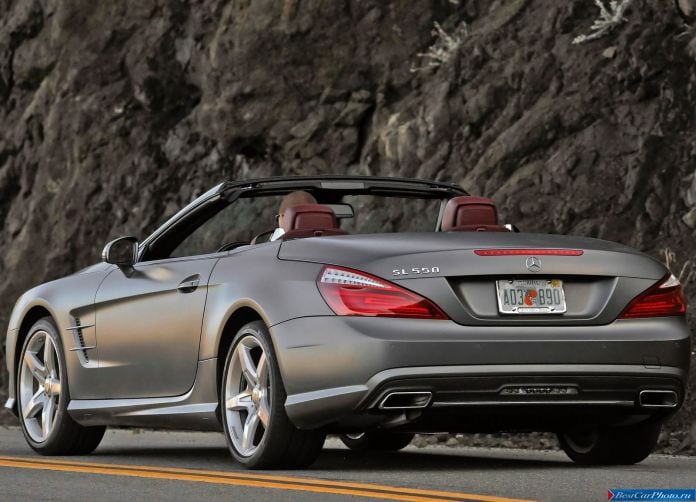 2013 Mercedes-Benz SL550 - фотография 56 из 86 2013 Mercedes-Benz SL550 - фотография 56 из 86