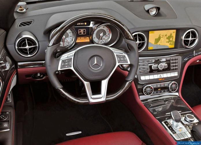 2013 Mercedes-Benz SL550 - фотография 70 из 86 2013 Mercedes-Benz SL550 - фотография 70 из 86