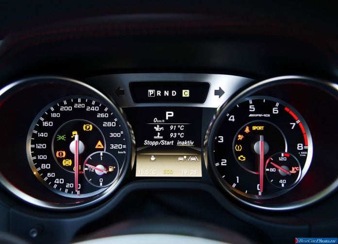 2013 Mercedes-Benz SL63 AMG - фотография 82 из 121