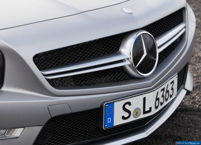2013 Mercedes-Benz SL63 AMG - фотография 94 из 121 2013 Mercedes-Benz SL63 AMG - фотография 94 из 121