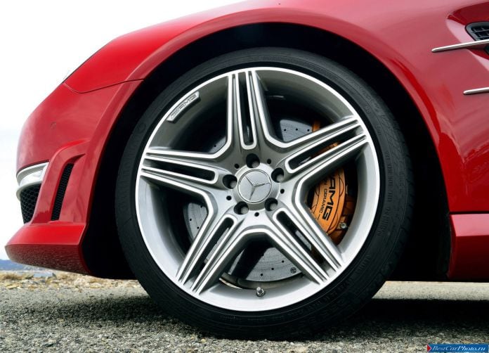 2013 Mercedes-Benz SL63 AMG - фотография 108 из 121 2013 Mercedes-Benz SL63 AMG - фотография 108 из 121