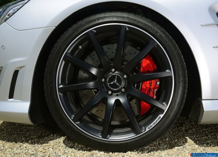 2013 Mercedes-Benz SL63 AMG - фотография 109 из 121 2013 Mercedes-Benz SL63 AMG - фотография 109 из 121