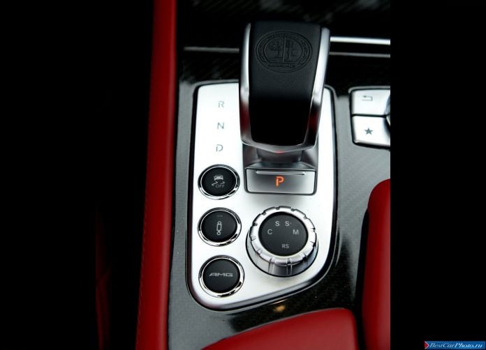 2013 Mercedes-Benz SL63 AMG - фотография 121 из 121 2013 Mercedes-Benz SL63 AMG - фотография 121 из 121