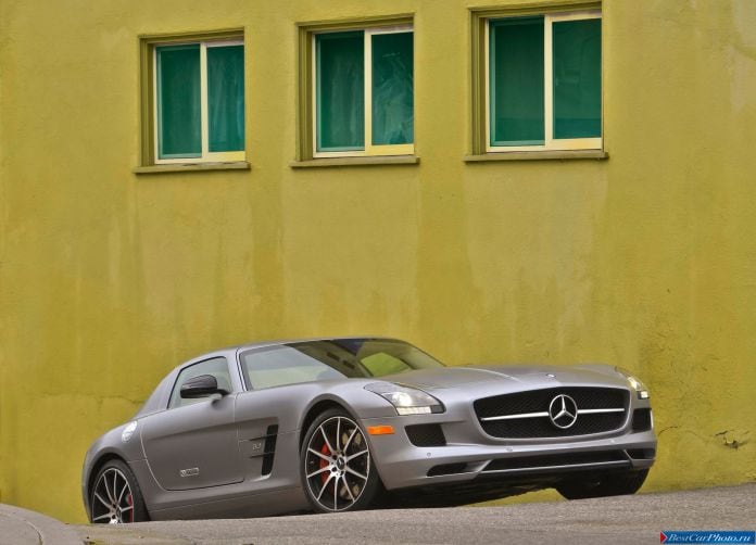 2013 Mercedes-Benz SLS AMG GT - фотография 7 из 163