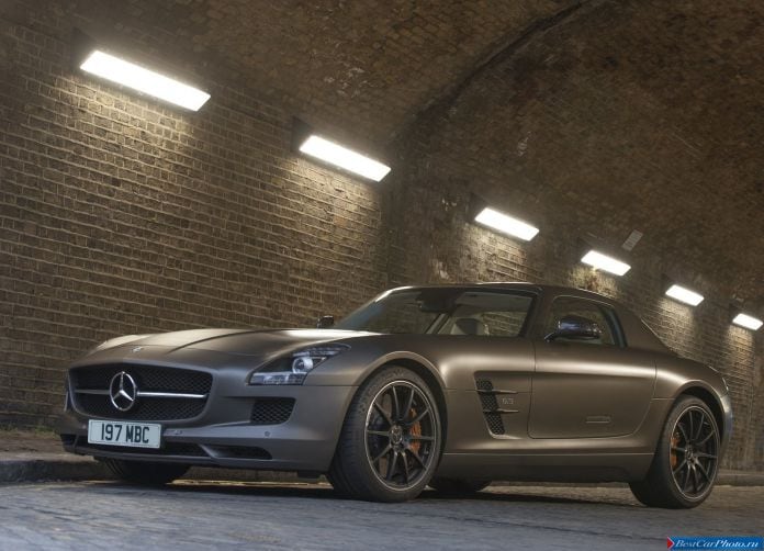 2013 Mercedes-Benz SLS AMG GT - фотография 13 из 163