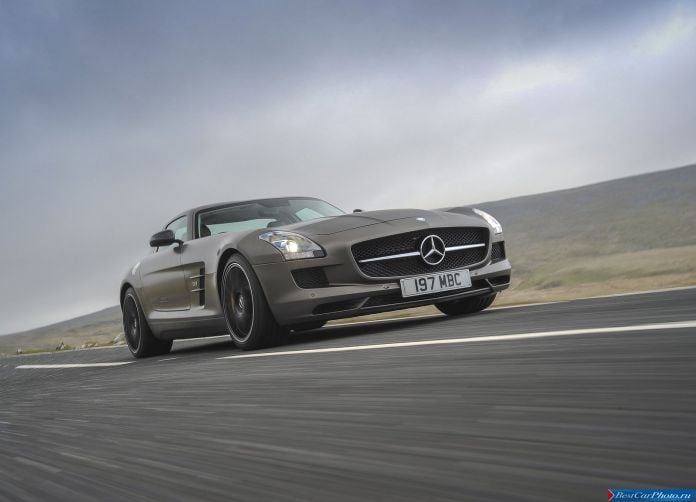 2013 Mercedes-Benz SLS AMG GT - фотография 31 из 163 2013 Mercedes-Benz SLS AMG GT - фотография 31 из 163