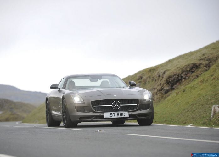 2013 Mercedes-Benz SLS AMG GT - фотография 47 из 163 2013 Mercedes-Benz SLS AMG GT - фотография 47 из 163