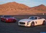 mercedes-benz_2013-sls_amg_gt_1600x1200_092.jpg