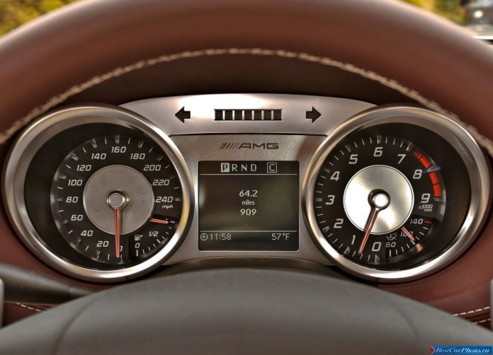 2013 Mercedes-Benz SLS AMG GT - фотография 110 из 163 2013 Mercedes-Benz SLS AMG GT - фотография 110 из 163