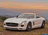 mercedes-benz_2013-sls_amg_gt_roadster_1600x1200_008.jpg