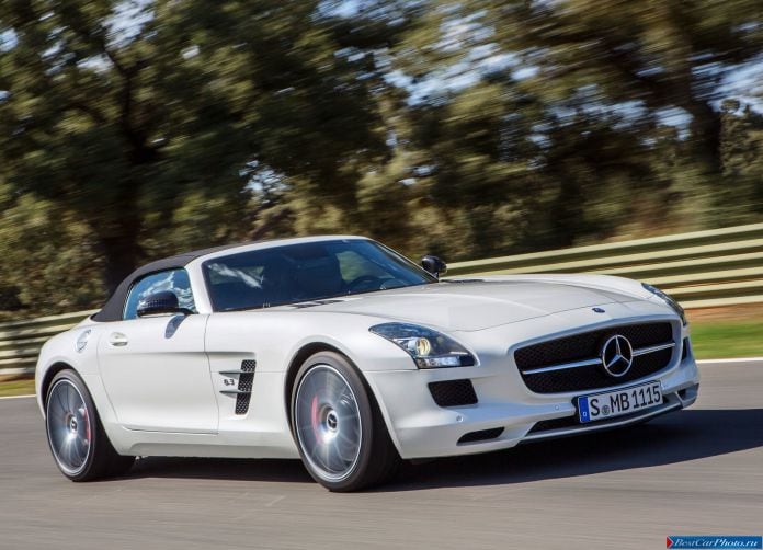 2013 Mercedes-Benz SLS AMG GT Roadster - фотография 34 из 156
