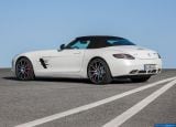 mercedes-benz_2013-sls_amg_gt_roadster_1600x1200_083.jpg