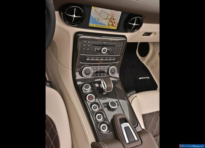 2013 Mercedes-Benz SLS AMG GT Roadster - фотография 155 из 156 2013 Mercedes-Benz SLS AMG GT Roadster - фотография 155 из 156