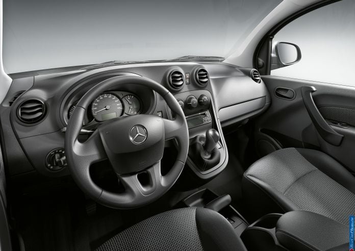 2013 Mercedes-Benz Citan - фотография 9 из 16
