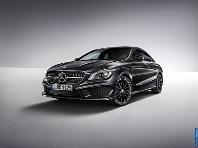 2013 Mercedes-Benz CLA-class Edition 1 - фотография 1 из 4