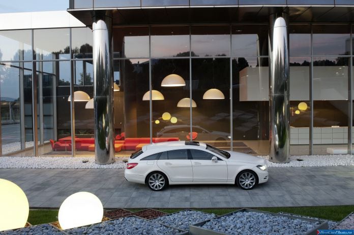 2013 Mercedes-Benz CLS Shooting Brake - фотография 33 из 130 2013 Mercedes-Benz CLS Shooting Brake - фотография 33 из 130