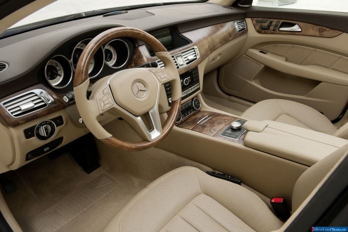 2013 Mercedes-Benz CLS Shooting Brake - фотография 114 из 130 2013 Mercedes-Benz CLS Shooting Brake - фотография 114 из 130