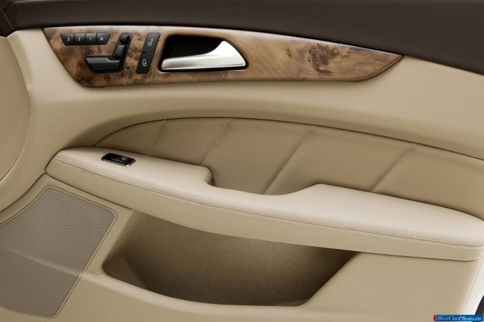 2013 Mercedes-Benz CLS Shooting Brake - фотография 115 из 130