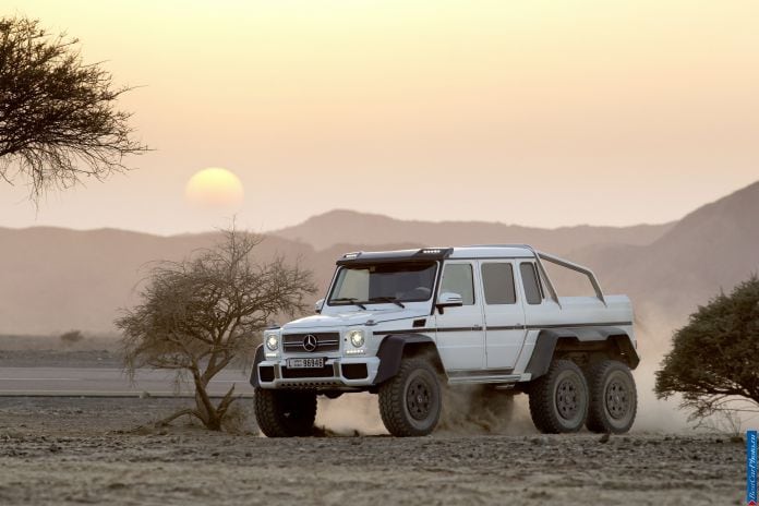 2013 Mercedes-Benz G63 AMG 6x6 - фотография 5 из 56 2013 Mercedes-Benz G63 AMG 6x6 - фотография 5 из 56