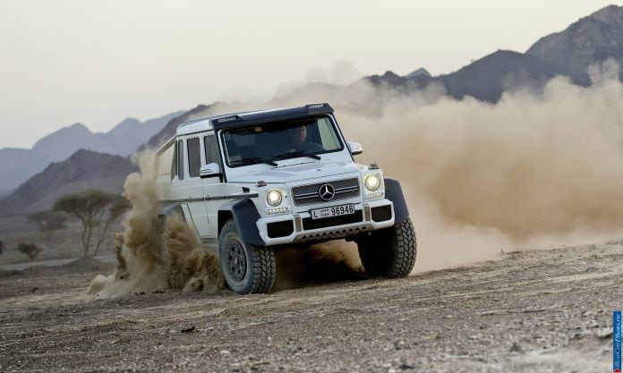 2013 Mercedes-Benz G63 AMG 6x6 - фотография 7 из 56 2013 Mercedes-Benz G63 AMG 6x6 - фотография 7 из 56