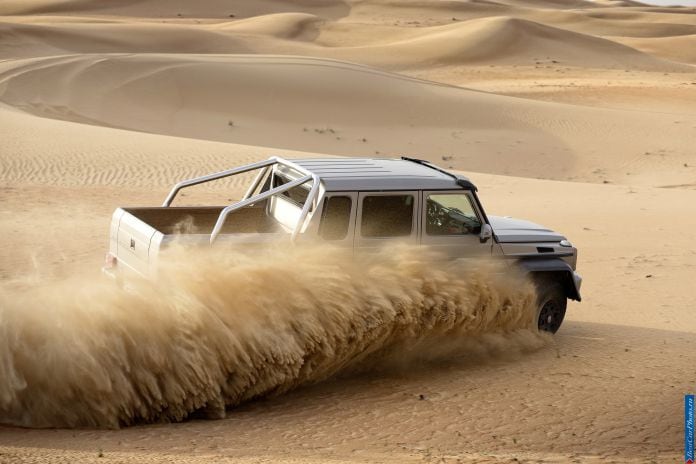 2013 Mercedes-Benz G63 AMG 6x6 - фотография 21 из 56