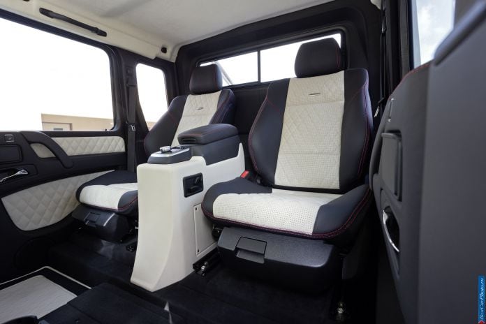 2013 Mercedes-Benz G63 AMG 6x6 - фотография 55 из 56 2013 Mercedes-Benz G63 AMG 6x6 - фотография 55 из 56