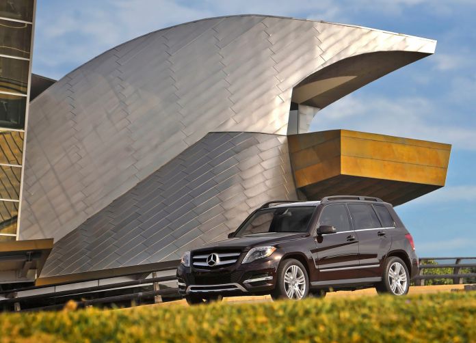2013 Mercedes-Benz GLK350 4matic - фотография 14 из 62