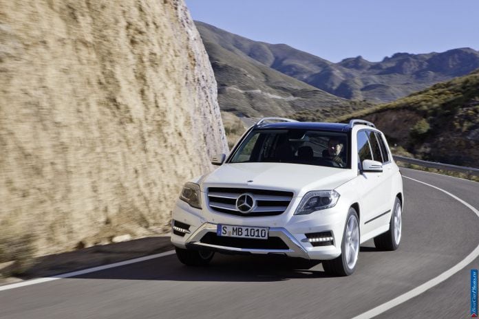 2013 Mercedes-Benz GLK Class - фотография 5 из 107