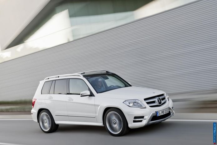 2013 Mercedes-Benz GLK Class - фотография 16 из 107