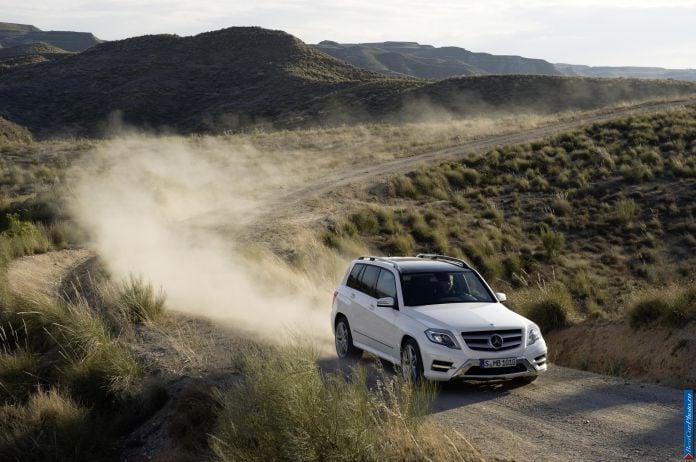 2013 Mercedes-Benz GLK Class - фотография 37 из 107