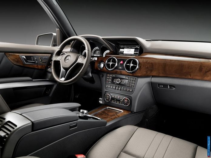 2013 Mercedes-Benz GLK Class - фотография 90 из 107