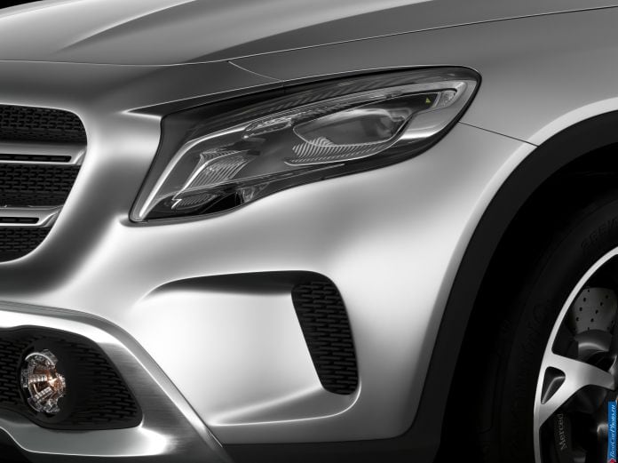 2013 Mercedes-Benz GLA-class Concept - фотография 27 из 42 2013 Mercedes-Benz GLA-class Concept - фотография 27 из 42