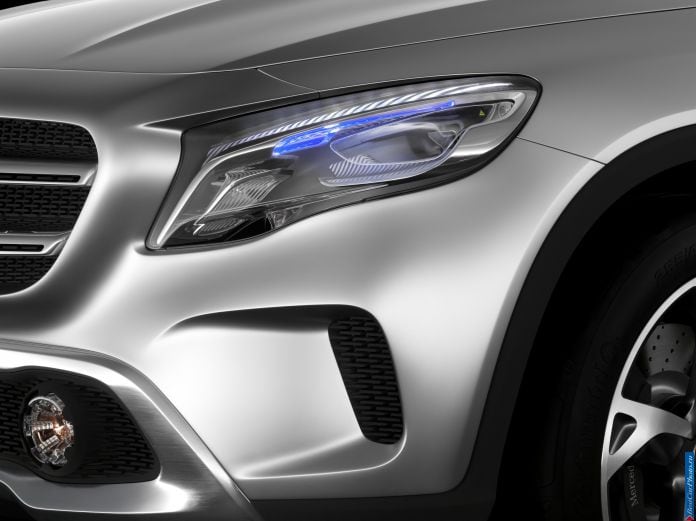 2013 Mercedes-Benz GLA-class Concept - фотография 28 из 42 2013 Mercedes-Benz GLA-class Concept - фотография 28 из 42
