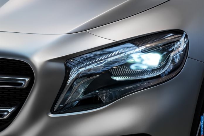 2013 Mercedes-Benz GLA-class Concept - фотография 29 из 42 2013 Mercedes-Benz GLA-class Concept - фотография 29 из 42