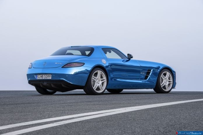 2013 Mercedes-Benz SLS Electric Drive - фотография 15 из 30 2013 Mercedes-Benz SLS Electric Drive - фотография 15 из 30