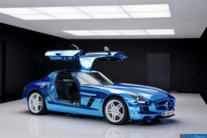 2013 Mercedes-Benz SLS Electric Drive - фотография 19 из 30 2013 Mercedes-Benz SLS Electric Drive - фотография 19 из 30