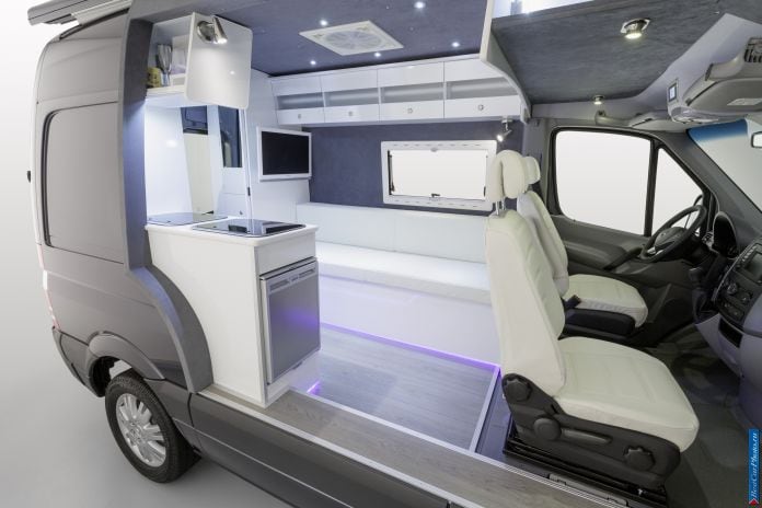 2013 Mercedes-Benz Sprinter Caravan Concept - фотография 3 из 3 2013 Mercedes-Benz Sprinter Caravan Concept - фотография 3 из 3