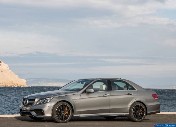 2014 Mercedes-Benz E63 AMG - фотография 10 из 29