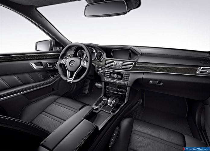 2014 Mercedes-Benz E63 AMG - фотография 24 из 29