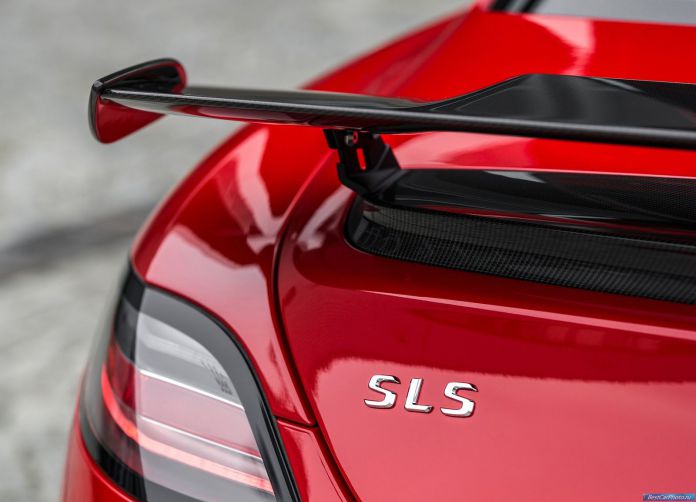 2014 Mercedes-Benz SLS AMG GT Final Edition - фотография 31 из 35 2014 Mercedes-Benz SLS AMG GT Final Edition - фотография 31 из 35