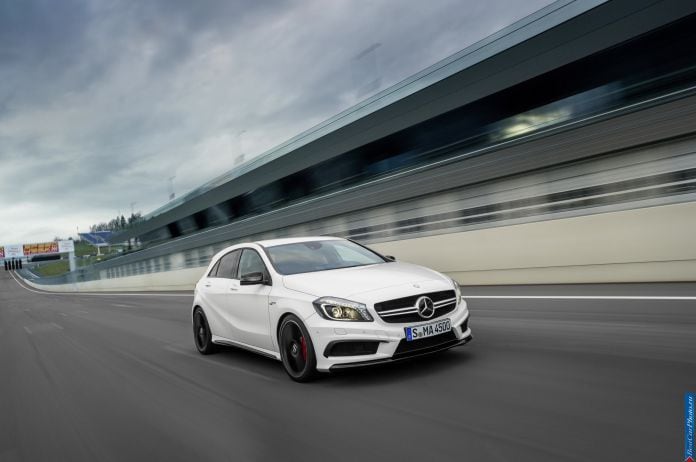 2014 Mercedes-Benz A45 AMG - фотография 3 из 15 2014 Mercedes-Benz A45 AMG - фотография 3 из 15