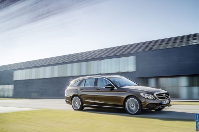 2014 Mercedes-Benz C-class Estate - фотография 19 из 41 2014 Mercedes-Benz C-class Estate - фотография 19 из 41